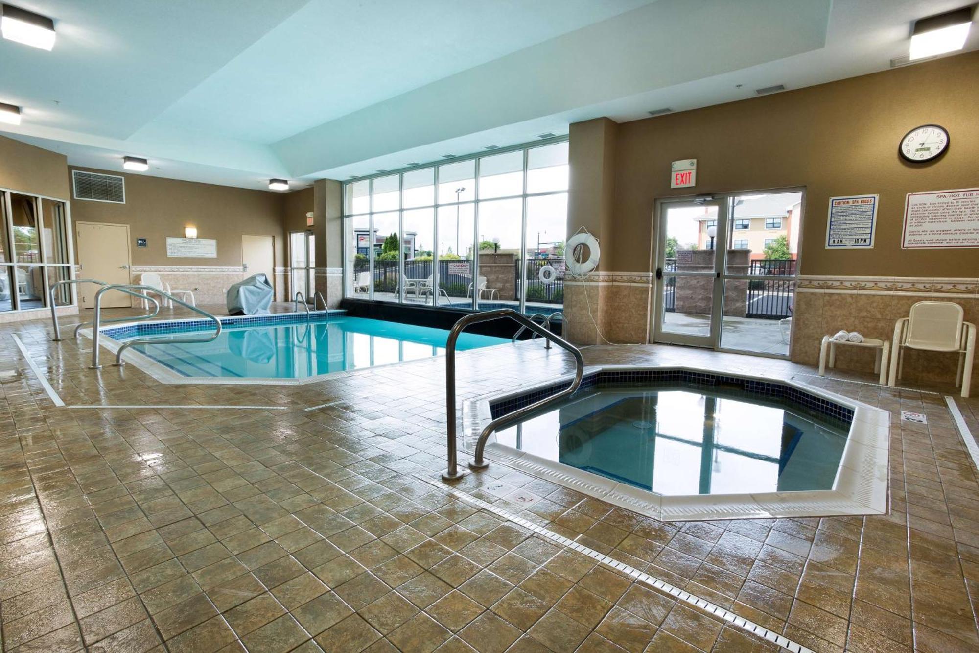 Drury Inn & Suites Dayton North Eksteriør billede